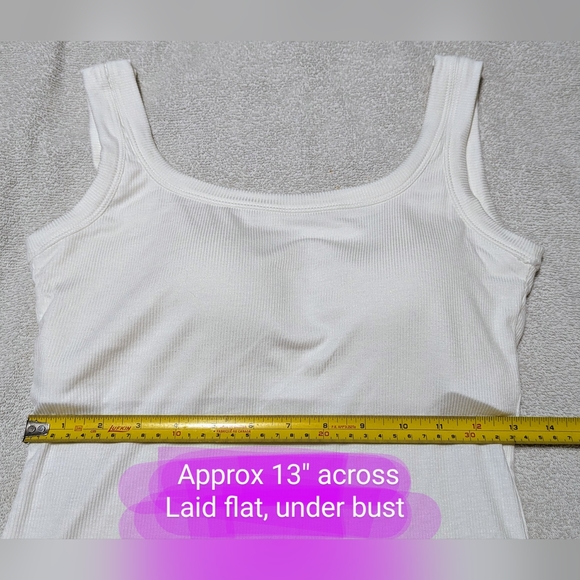 BNWOT size med shelf bra style tank top, white colour - Picture 6 of 12